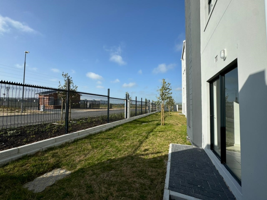 2 Bedroom Property for Sale in Rivergate Western Cape